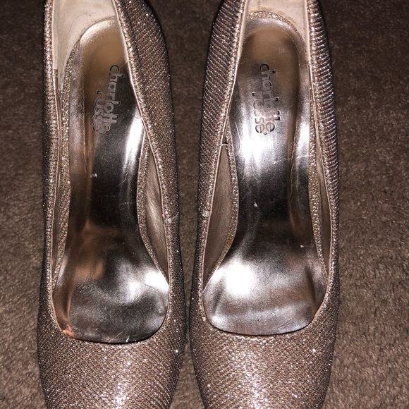 Heels - Picture 5 of 8